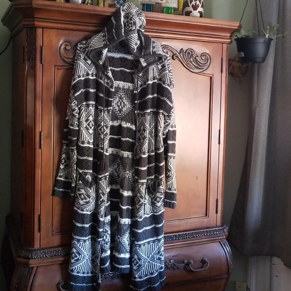 SOLD - Picture 3 of 3